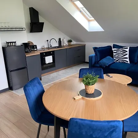 Harmony House - Blue Apartment *