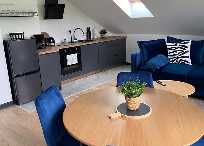 Harmony House - Blue Apartment *